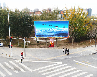 上犹户外大屏广告投放要点。